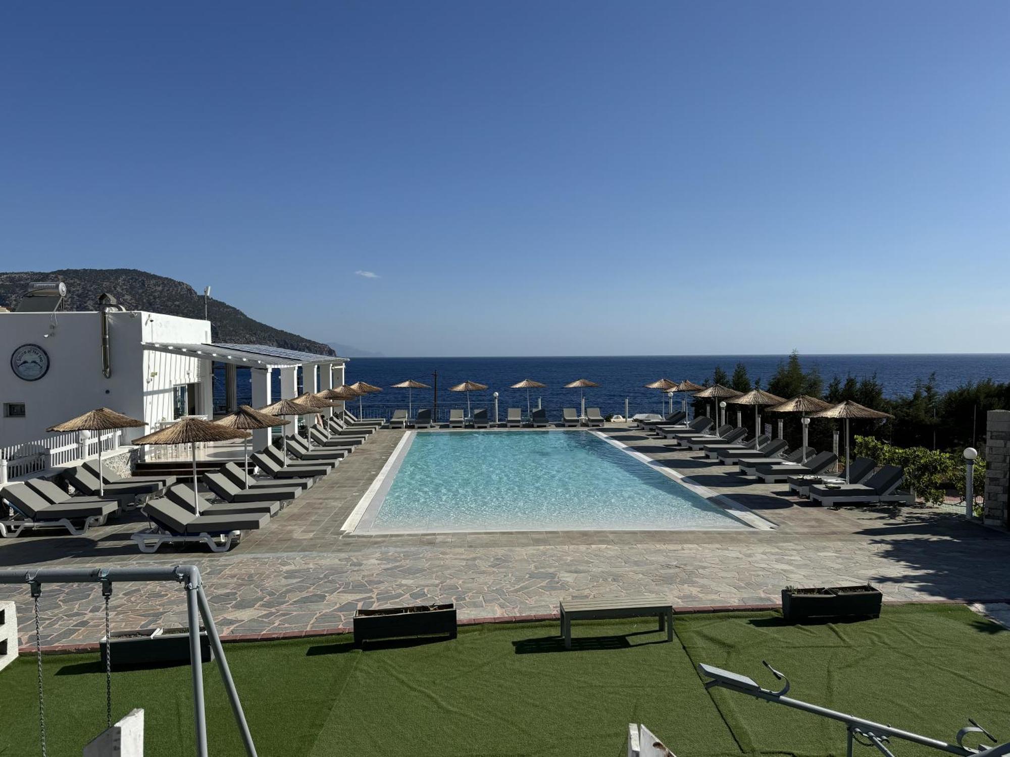 Chc Sound Of The Sea Aparthotel Karpathos Town  Exterior photo